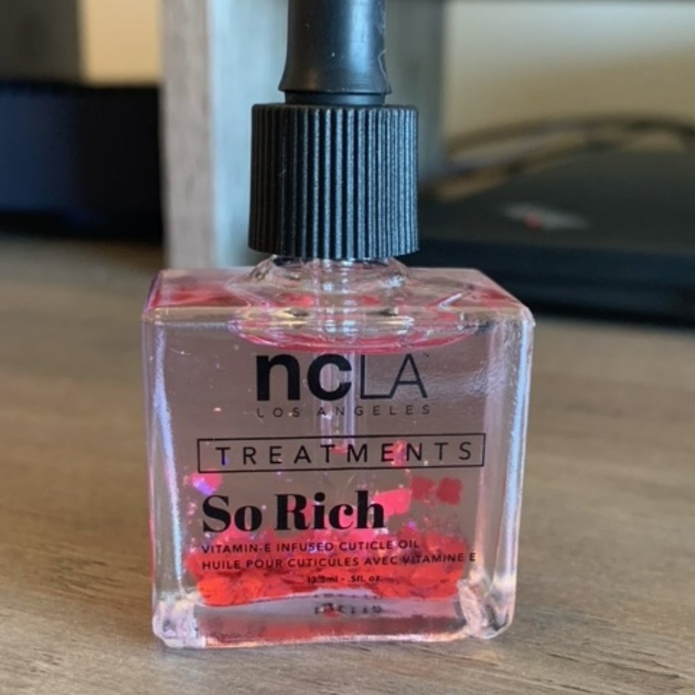 ncLA Los Angeles Treatments "So Rich" Cuticle oil - Brand New